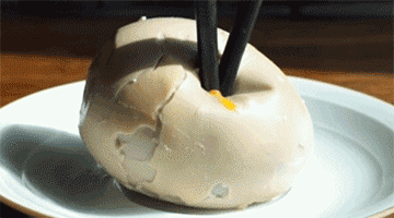 今年咸蛋黃口味成網(wǎng)紅，秘密是……