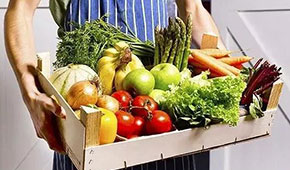 年增4700家新進者、企業扎堆IPO，社區生鮮要爆發