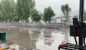 聚焦“封城”一周的鄭州凍品商：有人停業，有人睡倉庫，市場冷清進出困難…