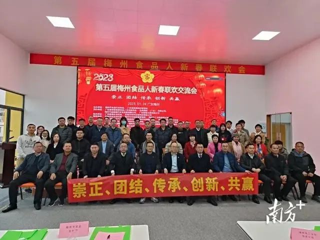 1674956565133160.jpg 1674956565133160.jpg